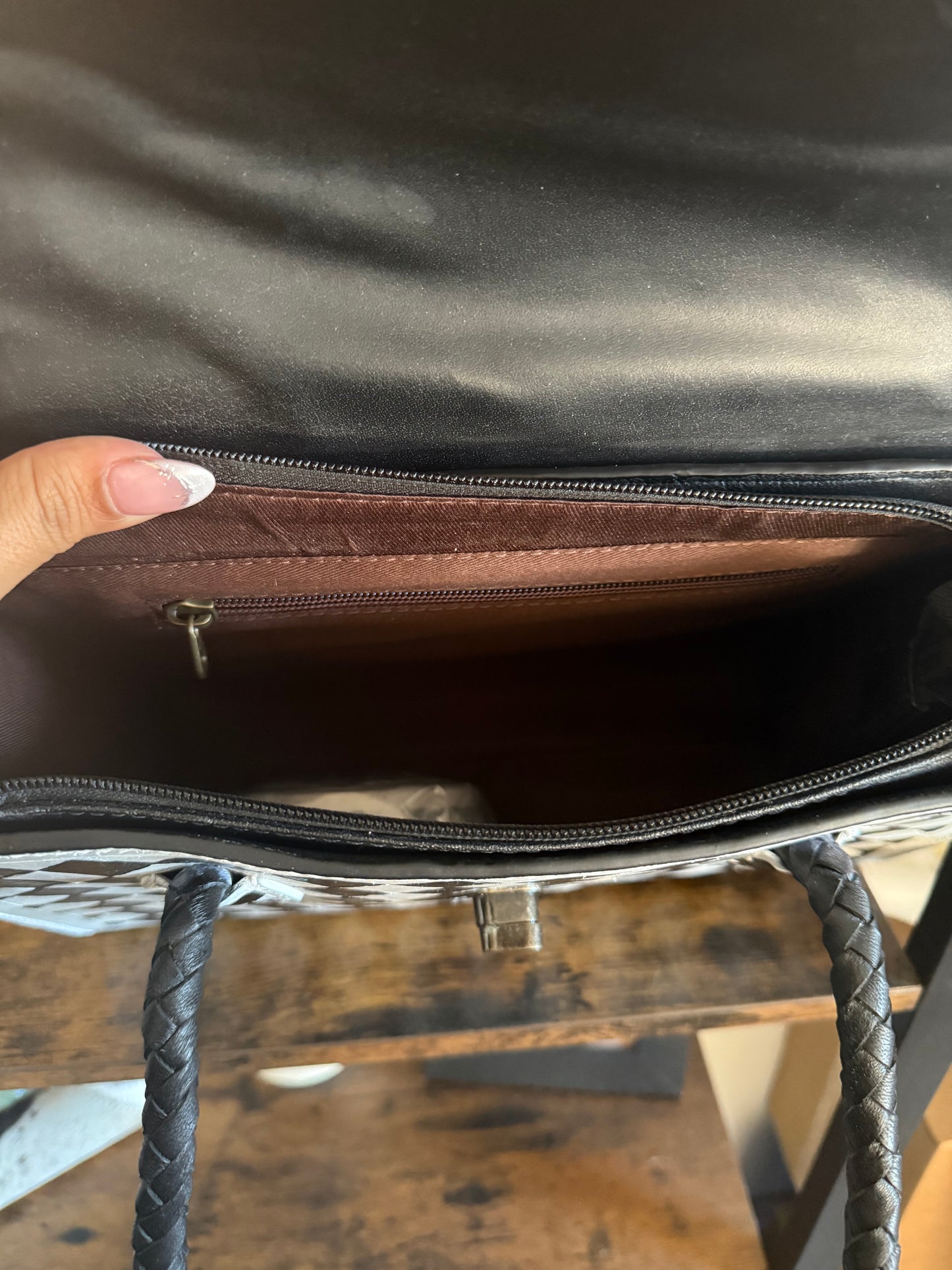 Checker Tote with strap