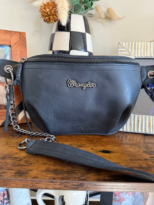 Wrangler Chained Crossbody