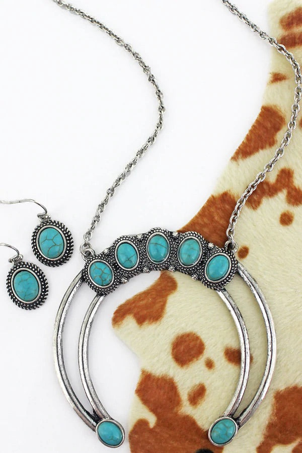 Whistling Arch Necklace Set